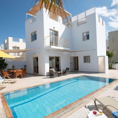 Villa Pomelo Протарас Екстериор снимка