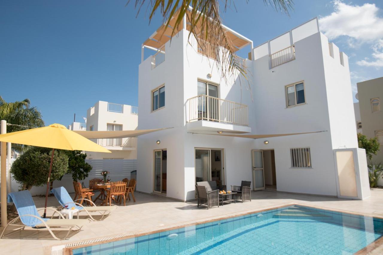 Villa Pomelo Протарас Екстериор снимка