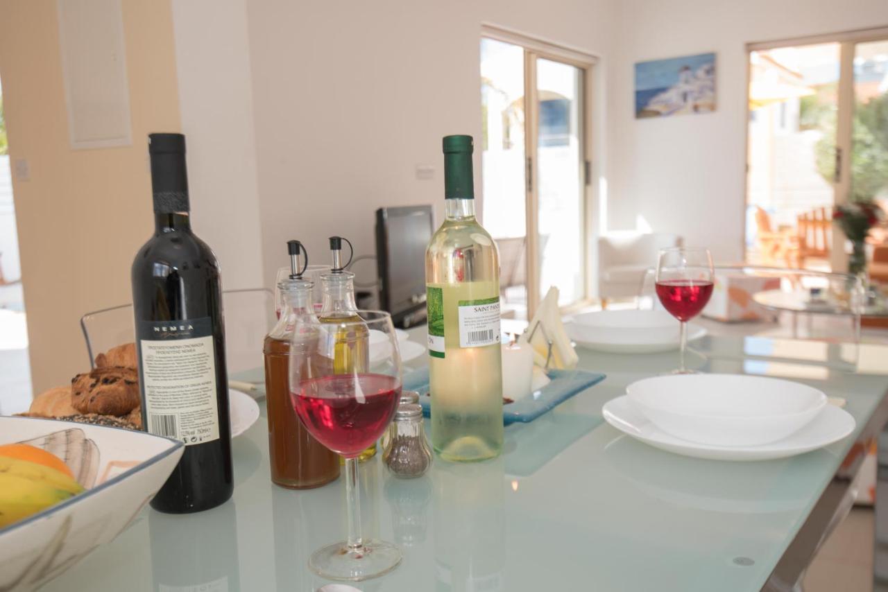 Villa Pomelo Протарас Екстериор снимка