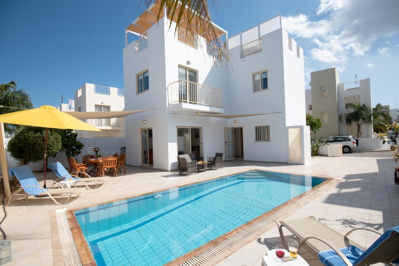 Villa Pomelo Протарас Екстериор снимка